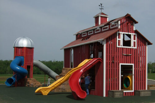 playground building companies