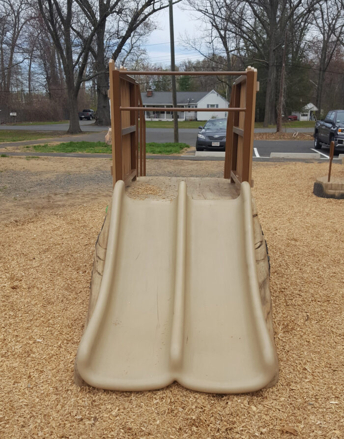 themed playground builders